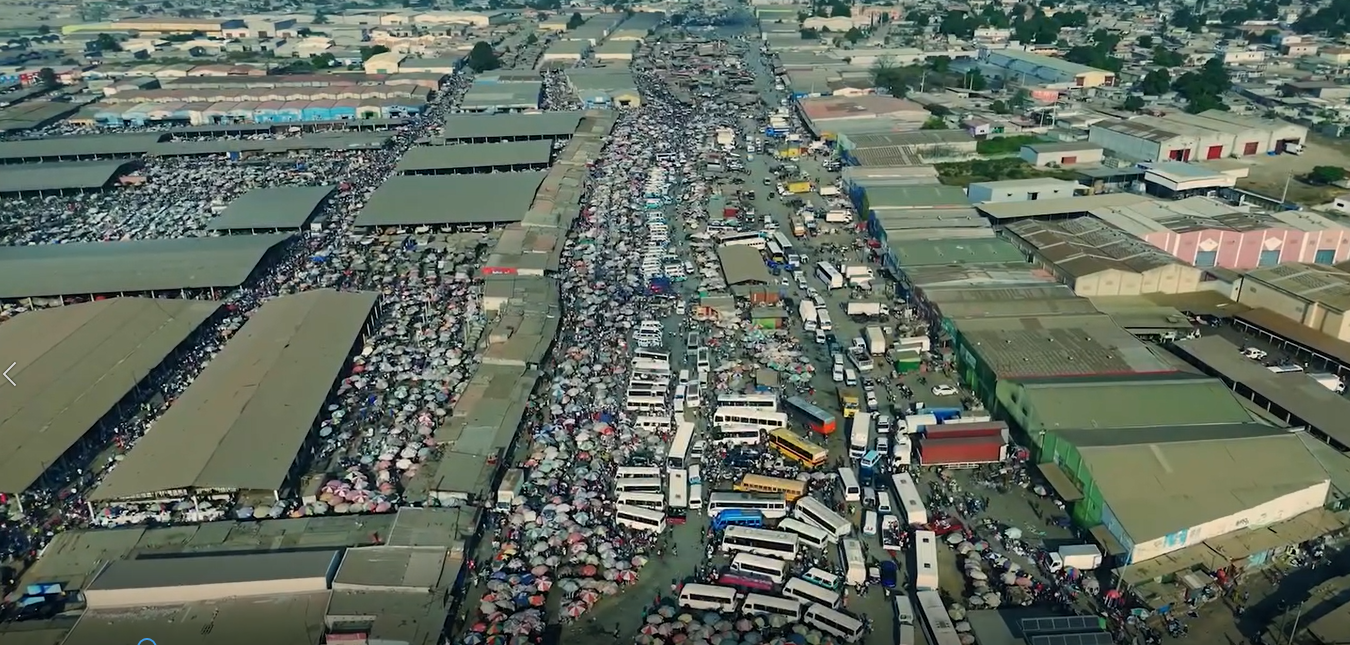 Vista aérea do Mercado 30